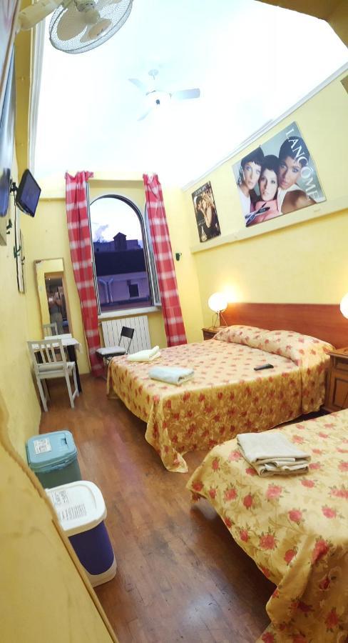 Magic Place Guest House روما المظهر الخارجي الصورة